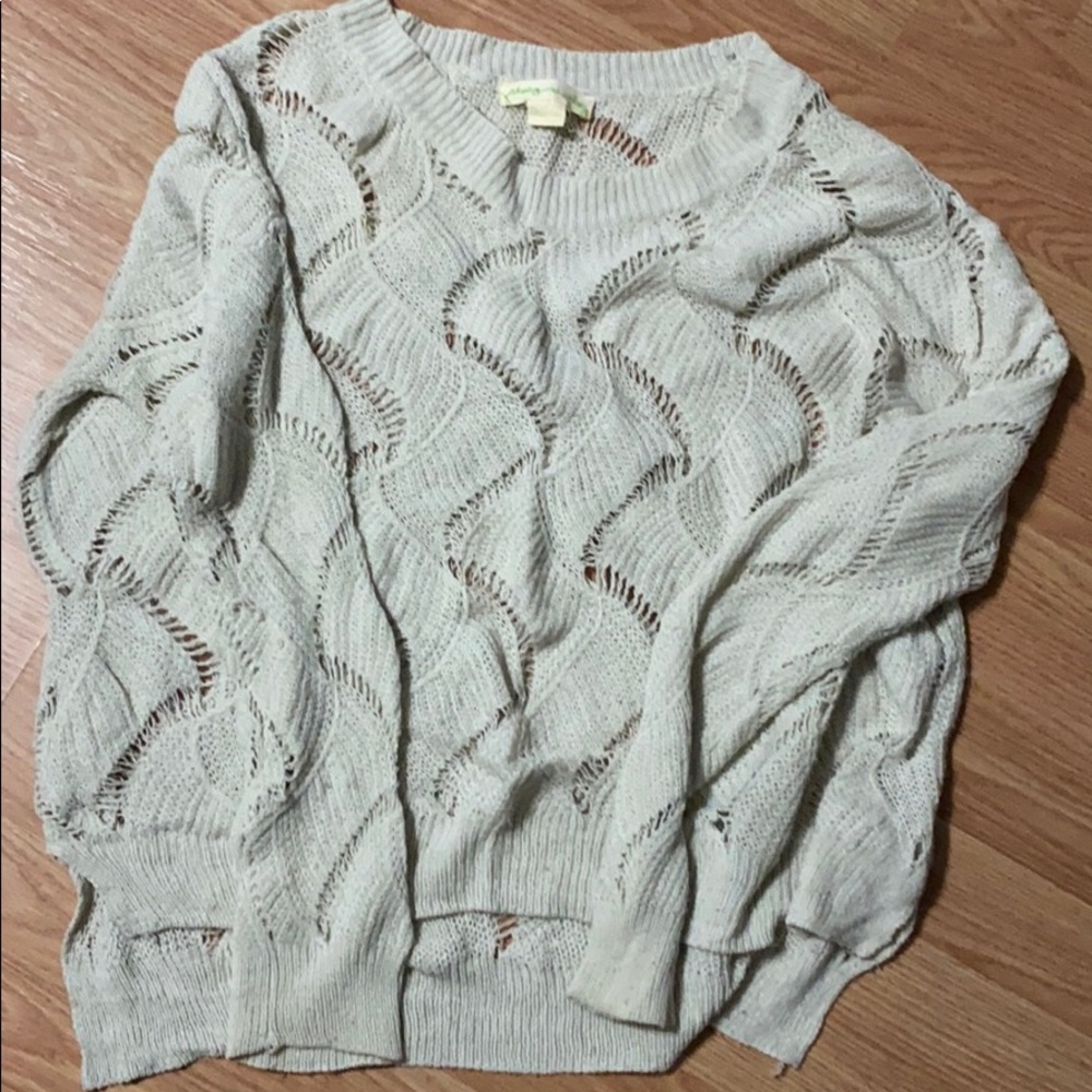 Urban Outfitters sweater💙5/$21